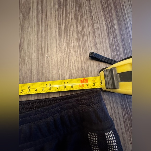 Adidas women’s joggers - Picture 8 of 10